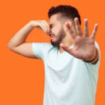 Cara Menghilangkan Bau Apek pada Karpet Masjid Secara Alami dan Aman